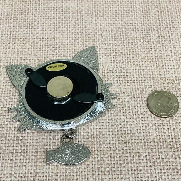 Sonoma Cat Fish Magnetic Picture Frame - Picture 2 of 2